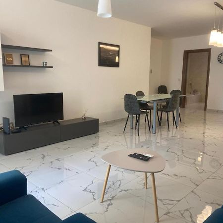 Sliema Centrally Located Apt المظهر الخارجي الصورة